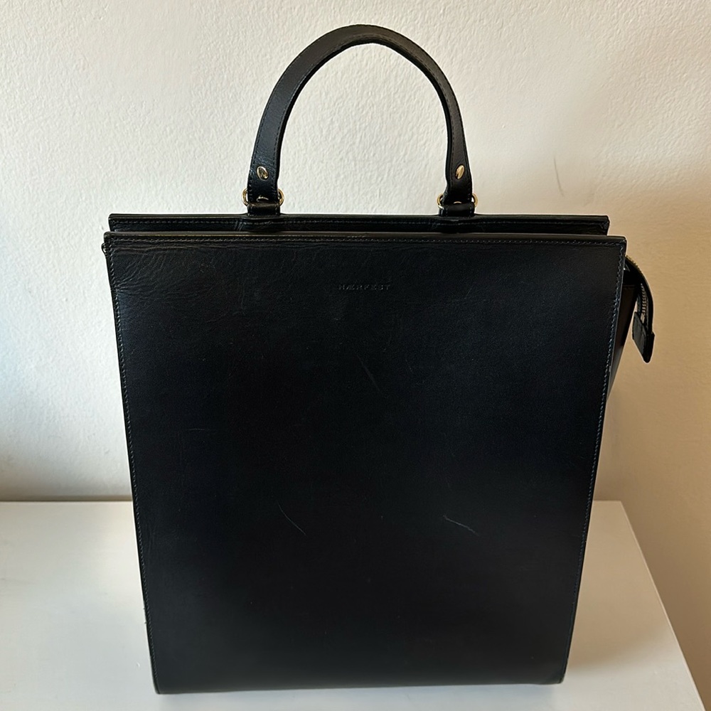 Haerfest Leather Backpack (Maya style, in black)